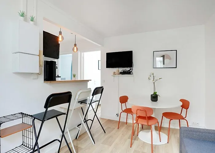 Modern Apartment - 2Br-4P - Sacre-Coeur